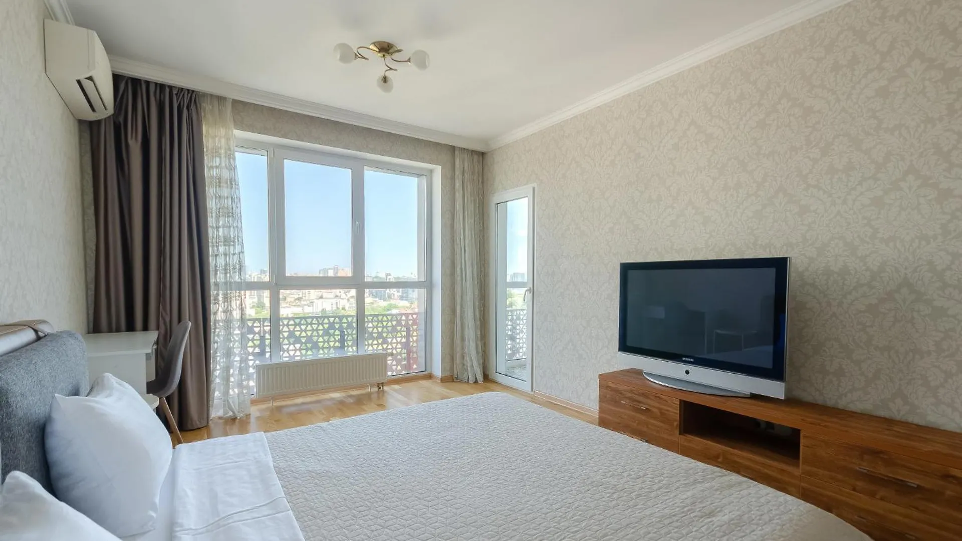 Petrovdom Apartments 18-90Б In Rc Kvartet, Vasyl Lypkivskyi Street 16B Kiev Ucraina
