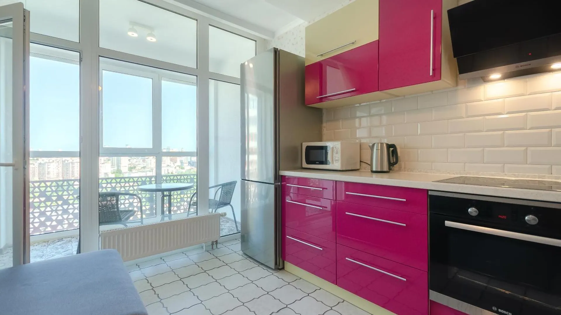 Petrovdom Apartments 18-90Б In Rc Kvartet, Vasyl Lypkivskyi Street 16B Kiev